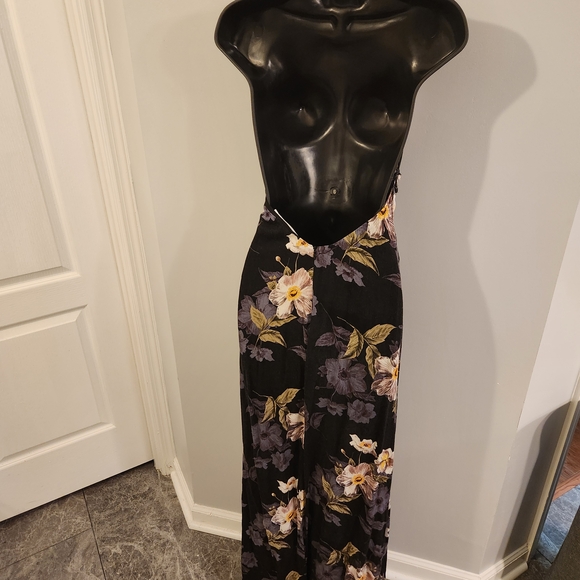 Astr Black and Purple Floral Maxi Dress - Picture 2 of 2